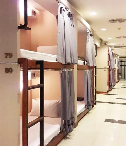 Bubble Space Hostel Bangkok