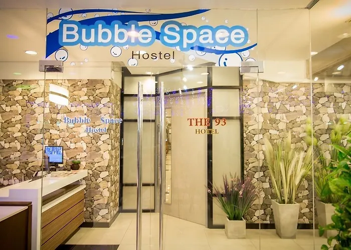Bubble Space Hostel *